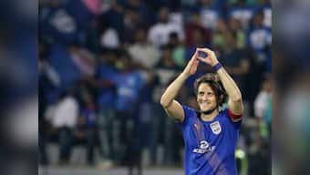 ISL 2016: Mumbai City FC trounce Kerala Blasters courtesy Diego Forlan's first-half hat-trick
