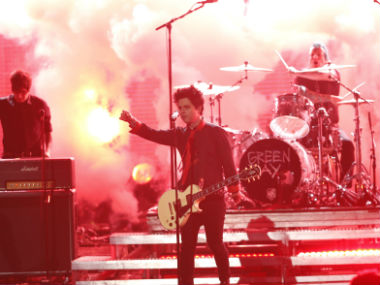 Green Day slammed for continuing performance after crowd member died fell to death in concert Green Day slammed for continuing performance after crowd member died fell to death in concert