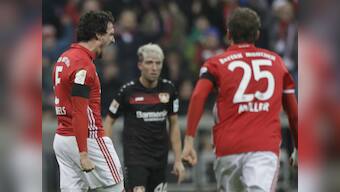 Bundesliga roundup: Mats Hummels scores winner for Bayern Munich; Borussia Dortmund fall to Eintracht Frankfurt