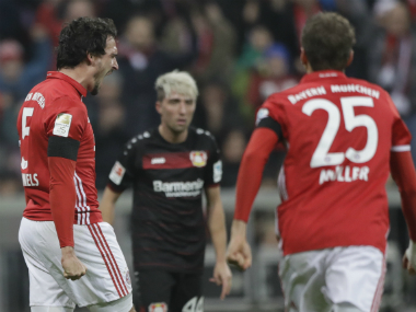 Bundesliga roundup: Mats Hummels scores winner for Bayern Munich; Borussia Dortmund fall to Eintracht Frankfurt Bundesliga roundup: Mats Hummels scores winner for Bayern Munich; Borussia Dortmund fall to Eintracht Frankfurt