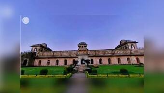 Relive the glory of Mandu's historic ruins with a 360-degree walkthrough