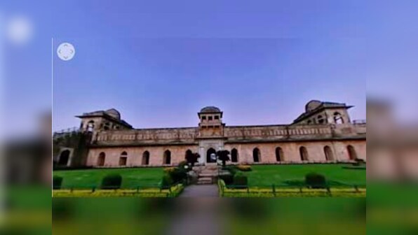 Relive the glory of Mandu's historic ruins with a 360-degree walkthrough