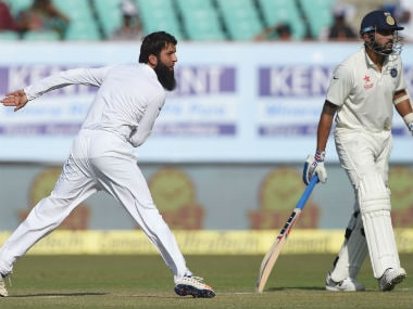 India vs England: Visitors sniff a chance but need their spinners to step up on Day 4