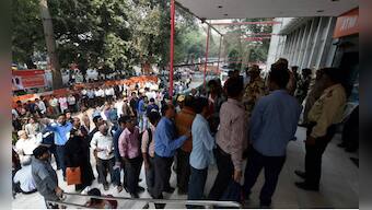 Rs 500, Rs 1,000 ban: India may soon see cash riots unless govt ensures adequate cash flow