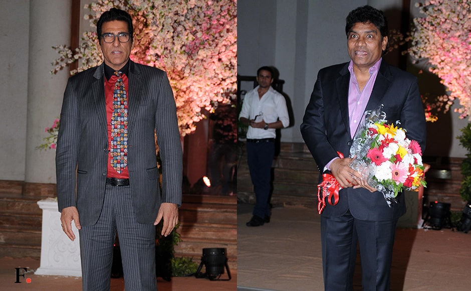 Mukesh Rishi and Johny Lever arrive. Sachin Gokhale/Firstpost Mukesh Rishi and Johny Lever arrive. Sachin Gokhale/Firstpost