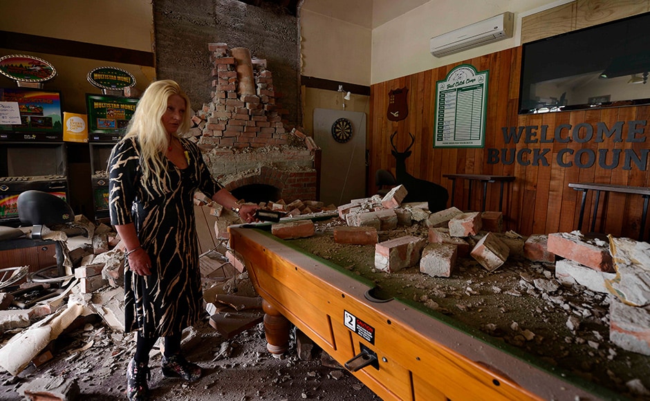 The Waiau Lodge Hotel, in Waiau, 120 kms north of Christchurch, shows damage in the aftermath of a 7.5 magnitude earthquake on November 14, 2016 in Waiau, New Zealand. The 7.5 magnitude earthquake struck 20km south-east of Hanmer Springs at 12.02am and triggered tsunami warnings for many coastal areas. Getty Images