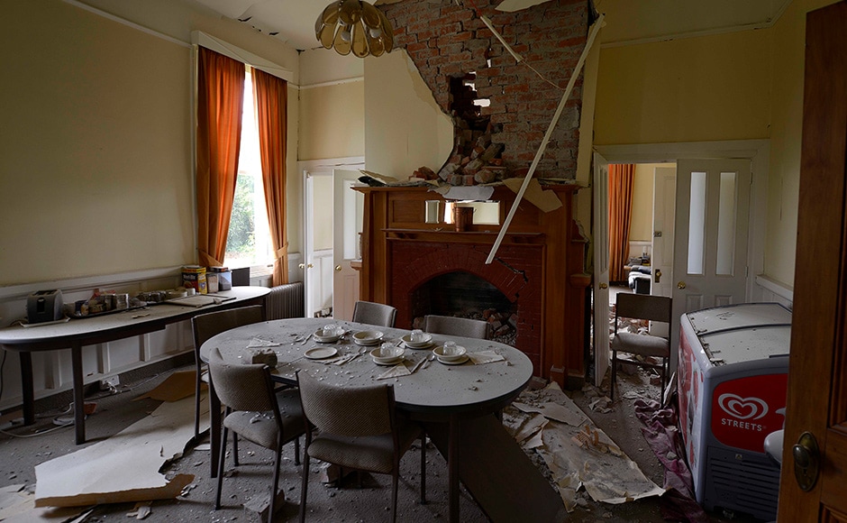 The Waiau Lodge Hotel, in Waiau, 120 kms north of Christchurch, shows damage in the aftermath of a 7.5 magnitude earthquake on November 14, 2016 in Waiau, New Zealand. The 7.5 magnitude earthquake struck 20km south-east of Hanmer Springs at 12.02am and triggered tsunami warnings for many coastal areas. Getty Images