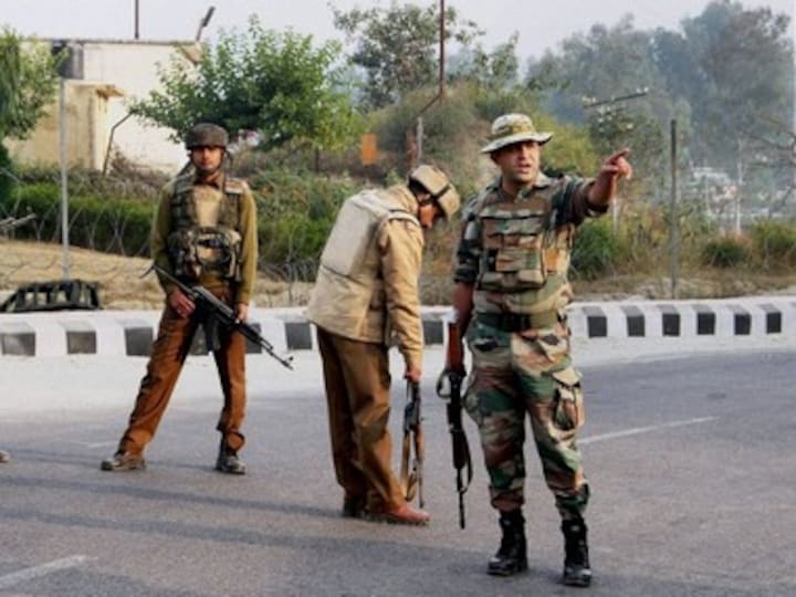 Kashmir police claim two out of three LeT militants killed in Sopore are locals