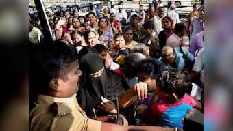 Rs 500, Rs 1,000 ban: Modi govt's intention fair, but failed those without bank accounts