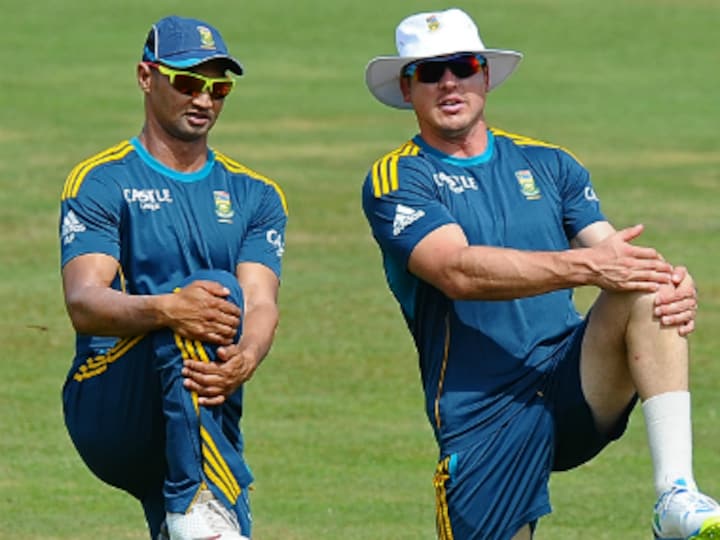 Alviro Petersen charged with match fixing by Cricket South Africa