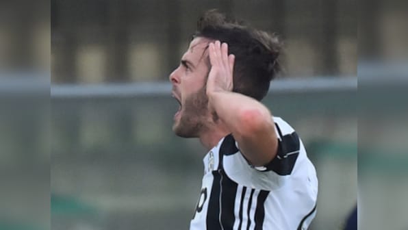 Serie A roundup: Miralem Pjanic nets Juventus' free-kick winner; AC Milan, Roma win