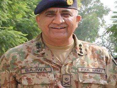 Nawaz Sharif appoints Lt Gen Qamar Javed Bajwa as Pakistan Army chief, Gen Raheel retires on Tuesday