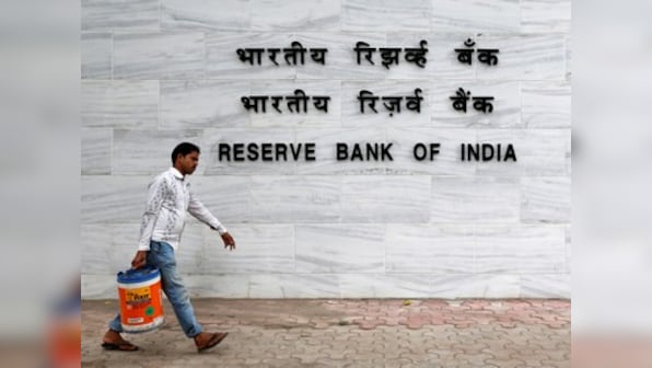 RBI monetary policy as it happened: Disappointed by status quo, says SBI chief