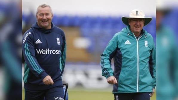 India vs England: Assistant coach Paul Farbrace says late wickets have given visitors a lift