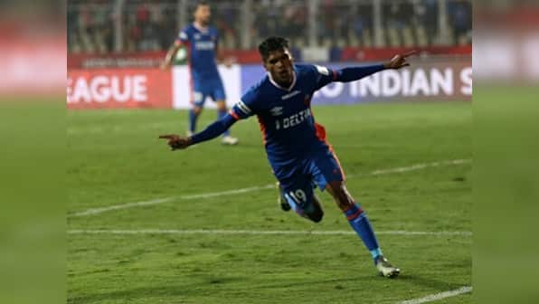 ISL 2016: FC Goa show there is still life in their campaign after dramatic win over NEUFC