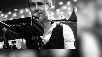 Long ATM queues got you down? Listen to our Shankar Mahadevan, Ryan Gosling, Eminem playlist