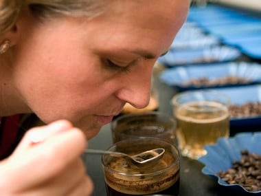 New smell test may help identify people at risk of getting Alzheimers disease