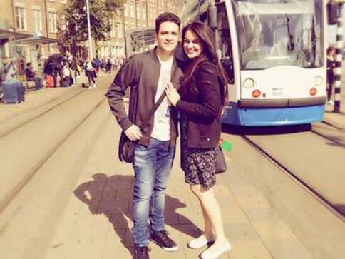Upsc 2015 Topper Tina Dabi To Tie The Knot With 2nd Rank Holder Athar Amir Khan India News