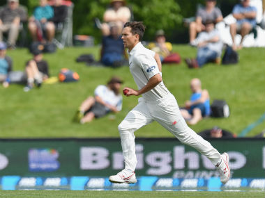New Zealand vs Pakistan: Trent Boult ruled out of Hamilton Test; Doug Bracewell named replacement New Zealand vs Pakistan: Trent Boult ruled out of Hamilton Test; Doug Bracewell named replacement