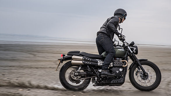 EICMA 2016: India-bound Triumph Street Scrambler unveiled EICMA 2016: India-bound Triumph Street Scrambler unveiled