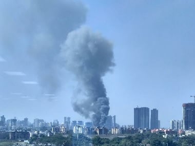 Massive fire in Mumbai's Jogeshwari; cylinder blast suspected to be the cause