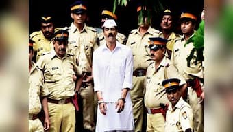 Arjun Rampal unveils his look from Daddy; resemblance to Arun Gawli is uncanny