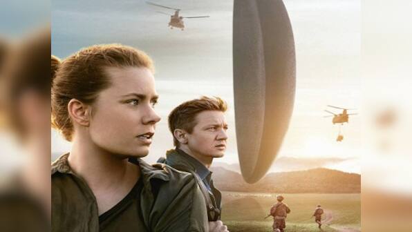 Arrival movie review: Amy Adams could win an Oscar for this unforgettable, amazing sci-fi film
