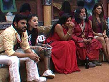 Bigg Boss 10, episode 36, 21st November 2016: Contestants vie to impress Sunny Leone Bigg Boss 10, episode 36, 21st November 2016: Contestants vie to impress Sunny Leone
