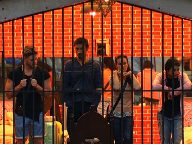 Bigg Boss 10, Episode 44, 29th November, 2016: Rohan barred from captaincy; Bani celebrates her birthday Bigg Boss 10, Episode 44, 29th November, 2016: Rohan barred from captaincy; Bani celebrates her birthday