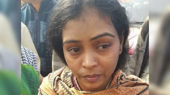 Indore-Patna Express derails: Bride-to-be searches for father after train mishap