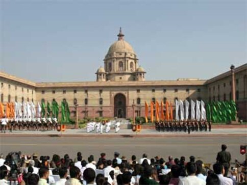 Demonetisation: Finance ministry debunks myths on new Rs 2,000 note bleeding colour Demonetisation: Finance ministry debunks myths on new Rs 2,000 note bleeding colour