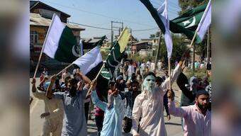 Kashmir conflict: Let’s wean back local militants, says Northern Army commander-in-chief