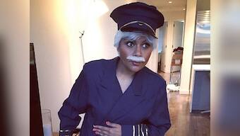 Halloween roundup: Obamas dance to 'Thriller'; Mindy Kayling dresses up as Tom Hanks