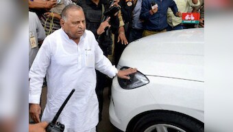 Mulayam Singh advices PM Modi to visit families of martyrs