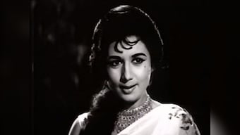 Yesteryear actor Nanda's family dubs her will as fake, moves to Bombay HC