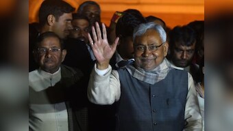Nitish Kumar asks cops to act against those in liquor trade