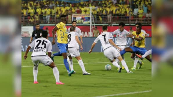 ISL 2016: FC Pune City have virtually bid playoffs goodbye after loss to Kerala Blasters