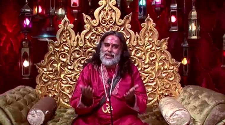 Bigg Boss 10 Episode 31, 16th November 2016 written update: Swami Om points finger at Mona Lisa Bigg Boss 10 Episode 31, 16th November 2016 written update: Swami Om points finger at Mona Lisa