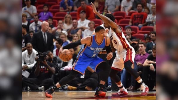NBA roundup: Westbrook's triple-double helps Thunder beat Miami; Rockets ease past Mavs
