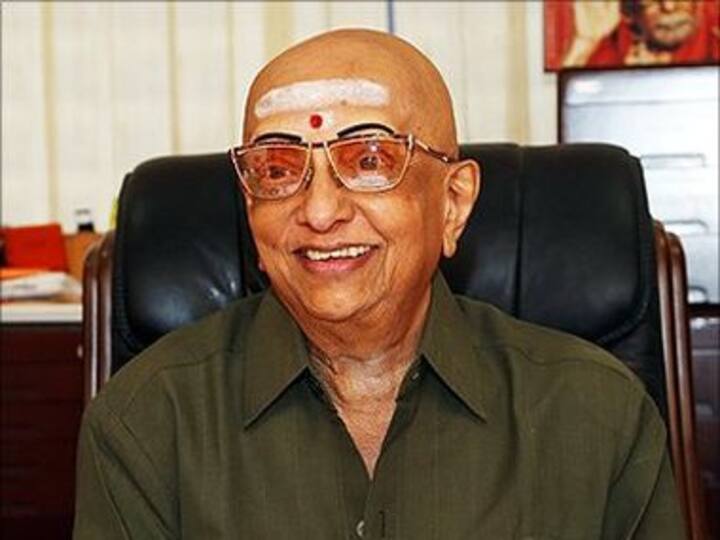 Cho Ramaswamy dead: Veteran journalist, actor, playwright passes away at 82 Cho Ramaswamy dead: Veteran journalist, actor, playwright passes away at 82