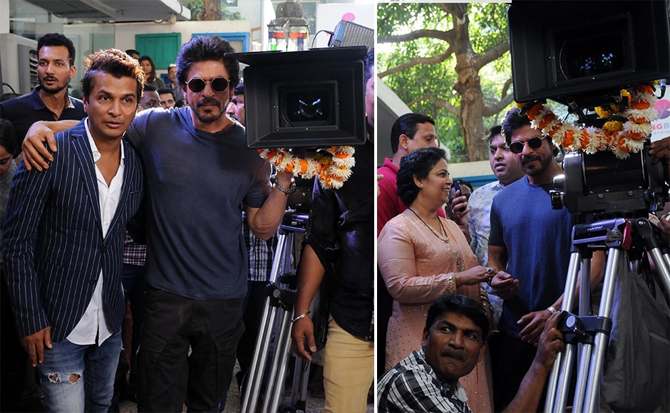 Here, Shah Rukh is seen with Vikram Phadnis, as the first shot of the film was set up. Images by Sachin Gokhale / Firstpost Here, Shah Rukh is seen with Vikram Phadnis, as the first shot of the film was set up. Images by Sachin Gokhale / Firstpost