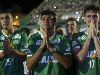 Chapecoense plane crash: Black box tape reveals panicked pilot reporting lack of fuel Chapecoense plane crash: Black box tape reveals panicked pilot reporting lack of fuel