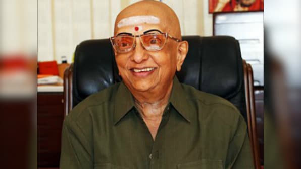 Cho Ramaswamy passes away: Six films that immortalised the veteran Tamil political satirist