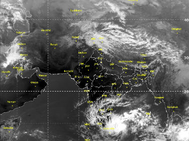 Cyclone Nada weakens, set to hit Tamil Nadu; NDRF deployed along coast Cyclone Nada weakens, set to hit Tamil Nadu; NDRF deployed along coast