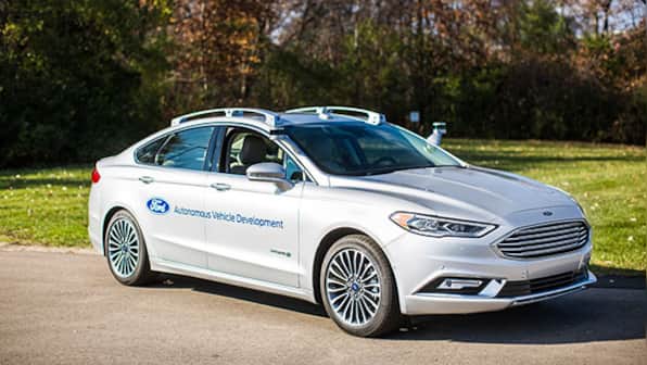 Ford to debut next-gen Fusion hybrid autonomous development vehicle