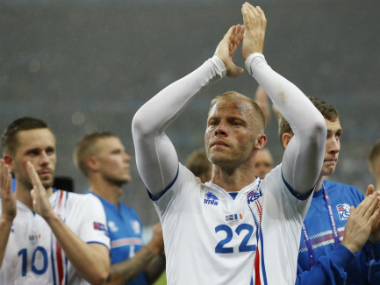 Chapecoense plane crash: Eidur Gudjohnsen offers to play for Brazilian club Chapecoense plane crash: Eidur Gudjohnsen offers to play for Brazilian club