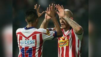 ISL 2016: Atletico de Kolkata defeat Mumbai City FC in 1st leg of semis as Iain Hume scores brace