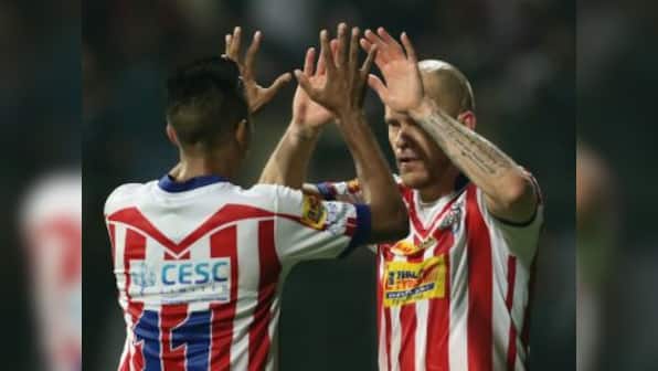 ISL 2016: Atletico de Kolkata defeat Mumbai City FC in 1st leg of semis as Iain Hume scores brace