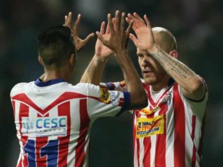 ISL 2016: Atletico de Kolkata defeat Mumbai City FC in 1st leg of semis as Iain Hume scores brace