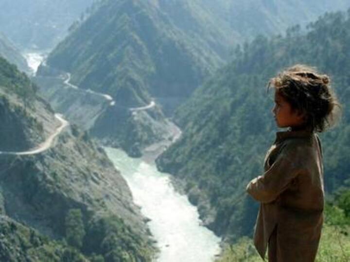Indus Waters Treaty: Pakistan objects to World Bank pausing two processes